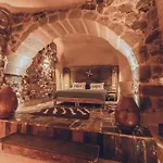 Inn Kilim