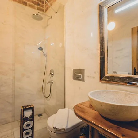 Inn La Maison De Sisik